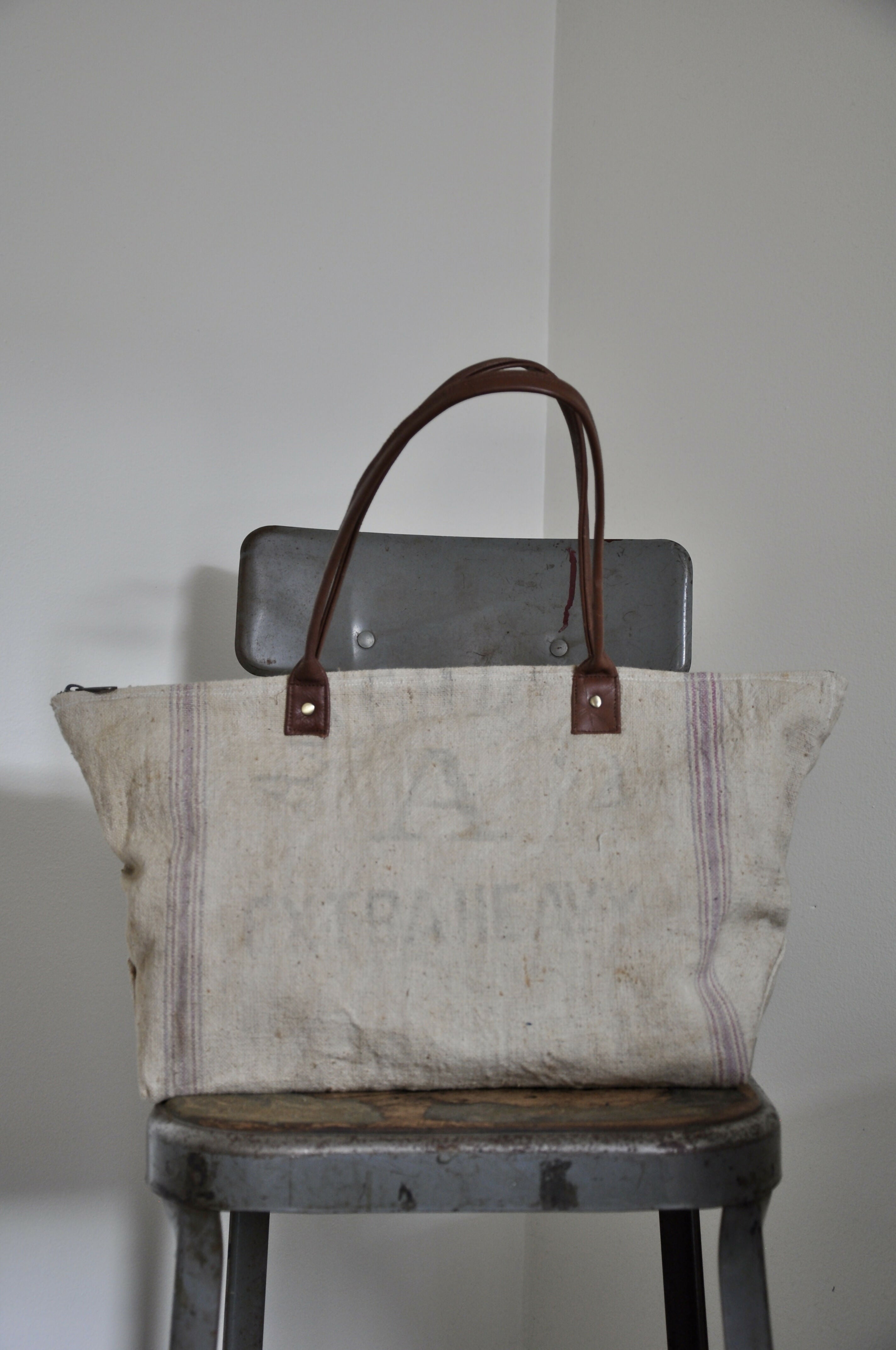 Feed Sack Zipper Tote – 0353 Studio Stars