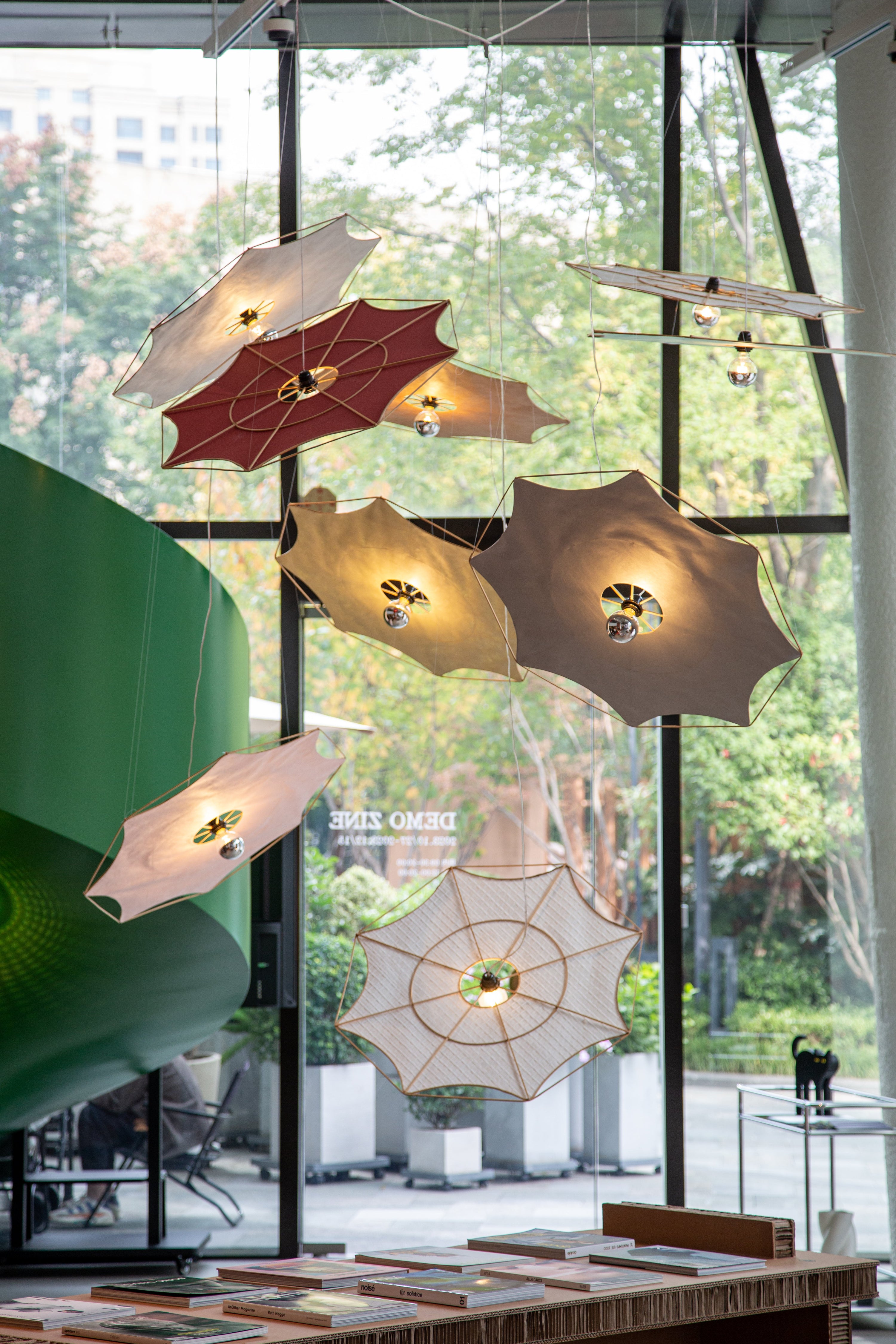 KITE WALL LAMP Studio So Slow