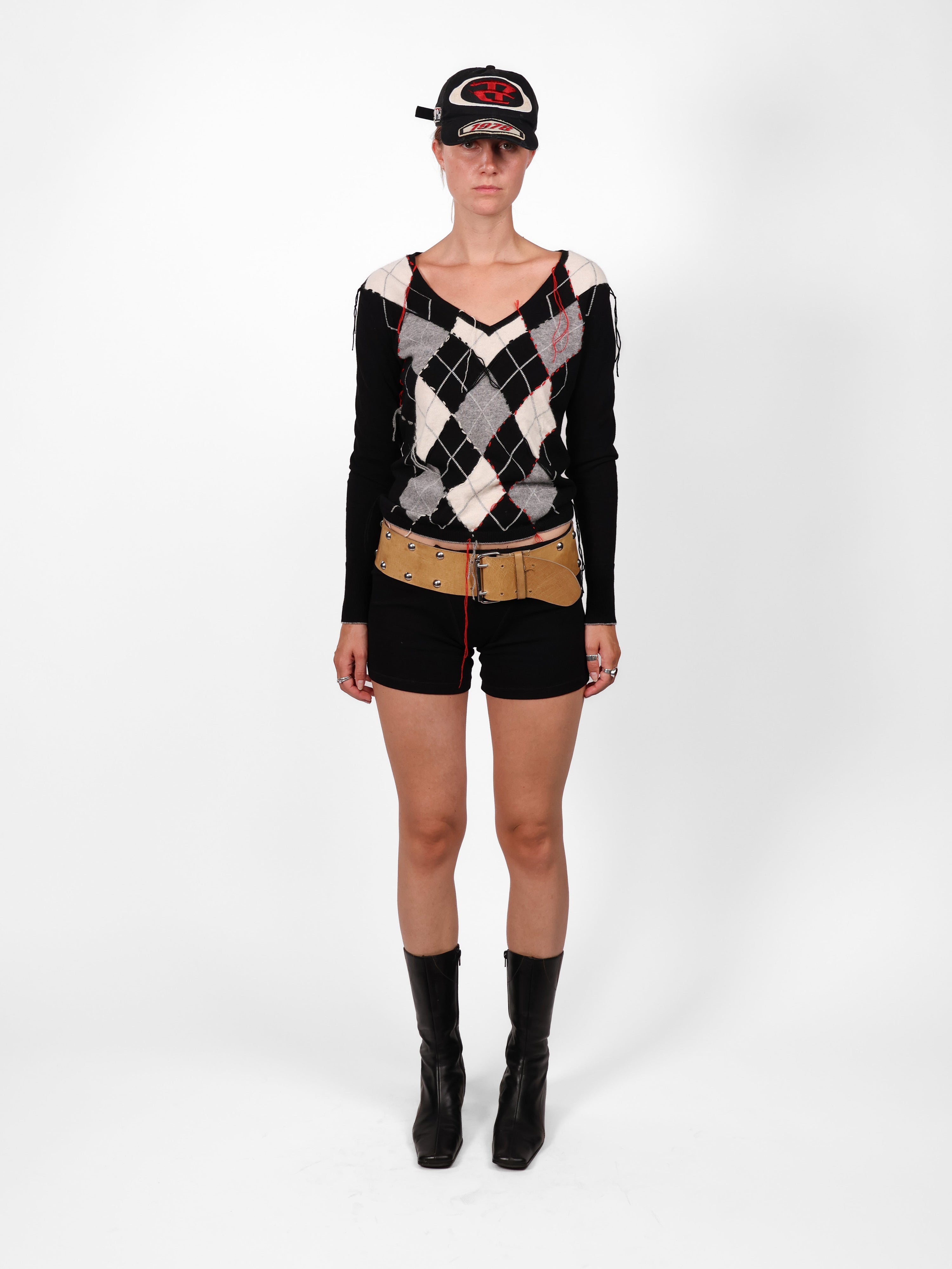 BLACK ARGYLE KNIT Studio Stars