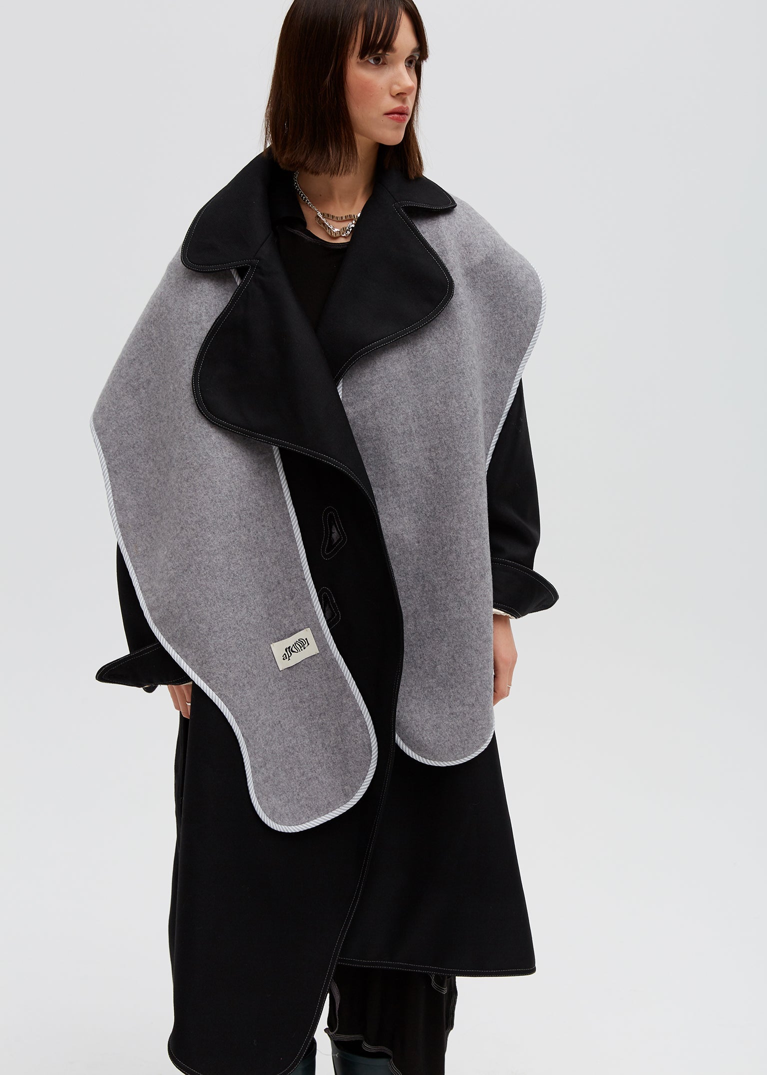 ROI long scarf Aporeei