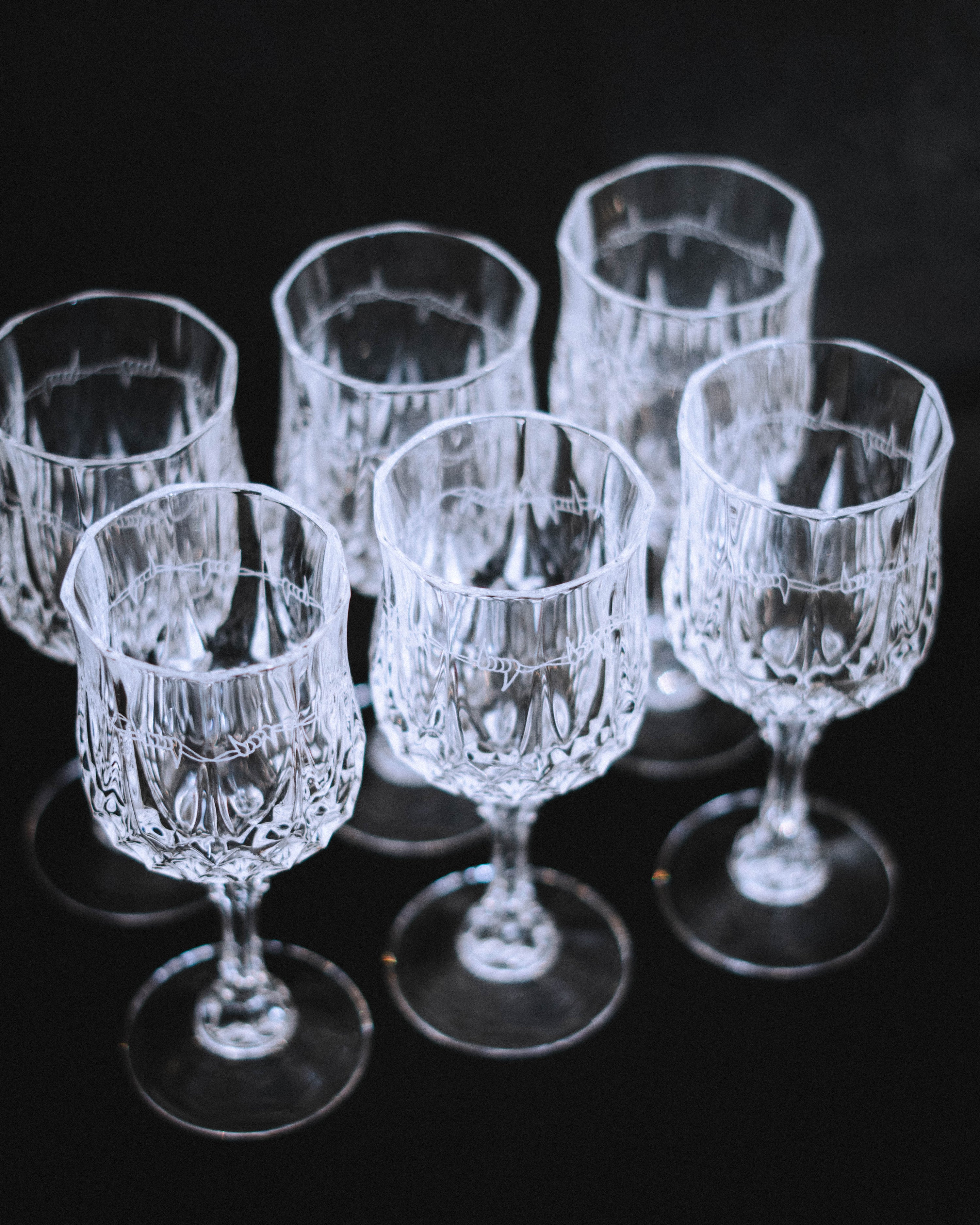 ENGRAVED WINE CRYSTAL GLASSES Lysdal