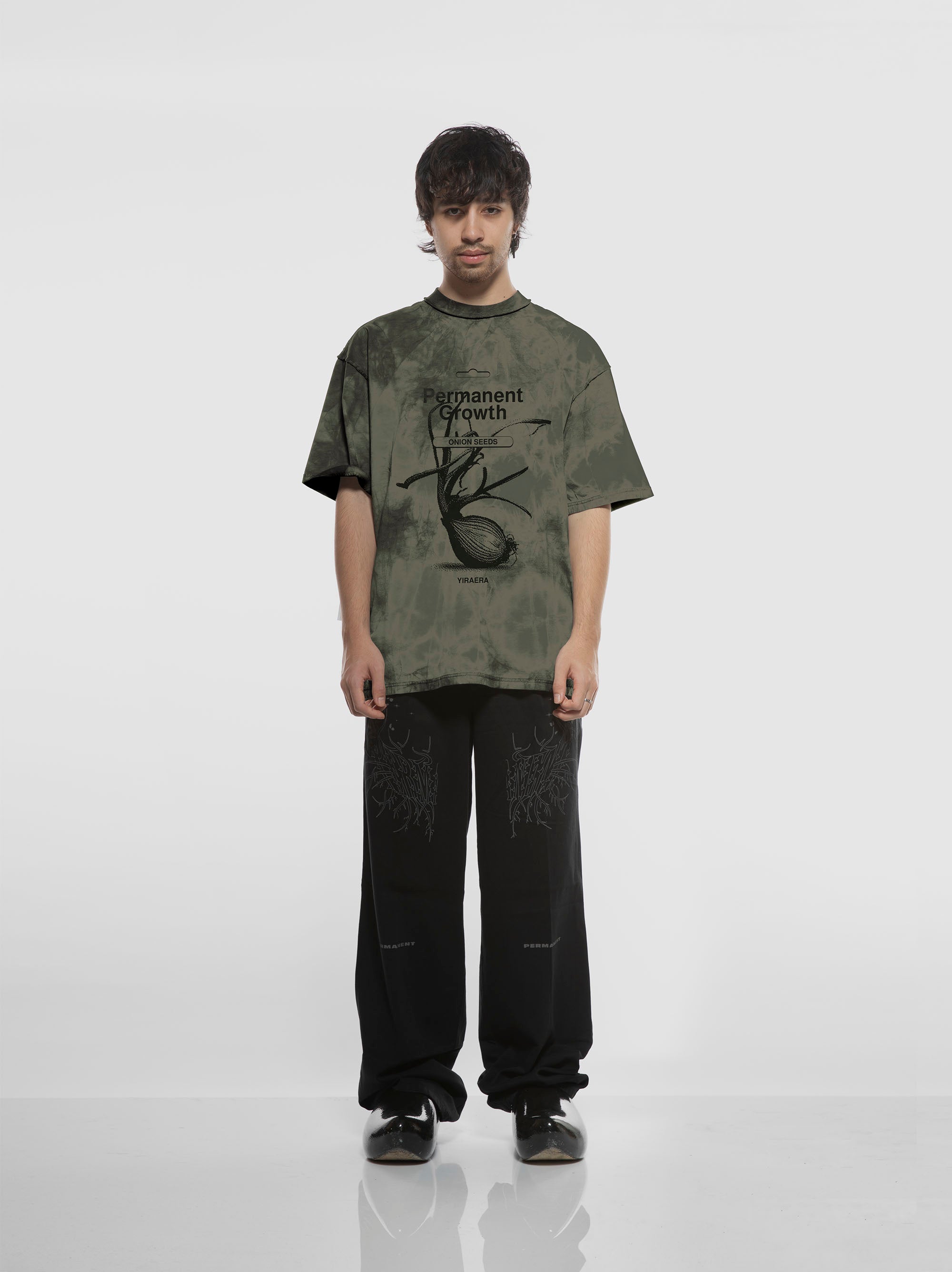 Yiraera t-shirt Studio Stars