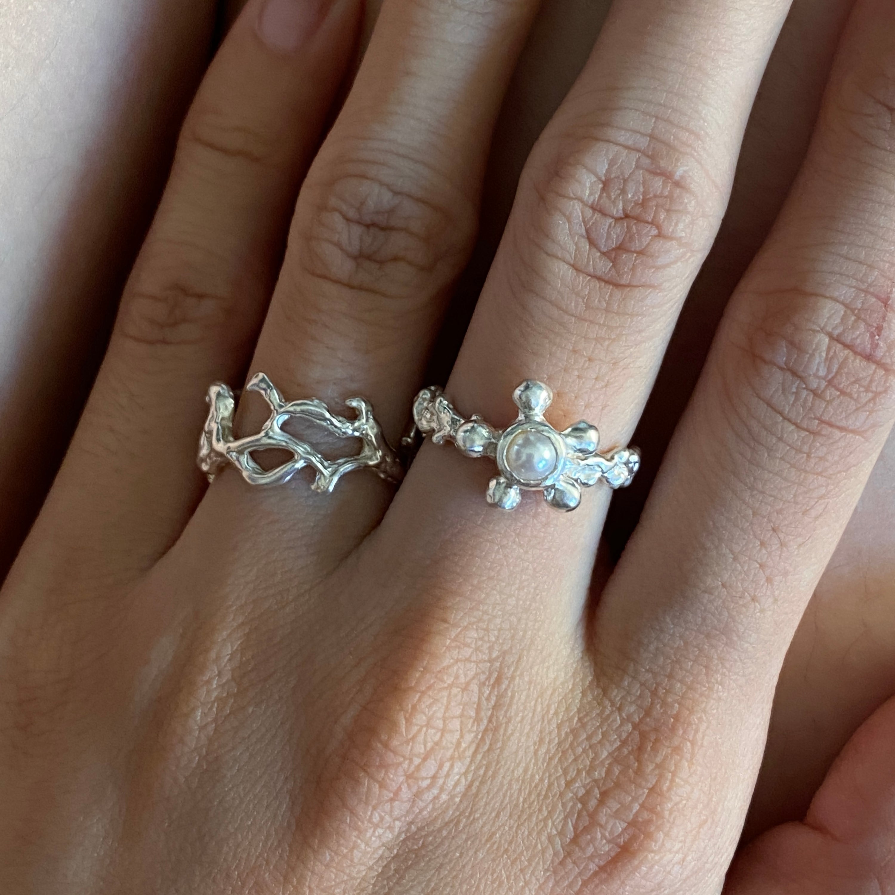 EGGY FLOWER RING Ginger Angel