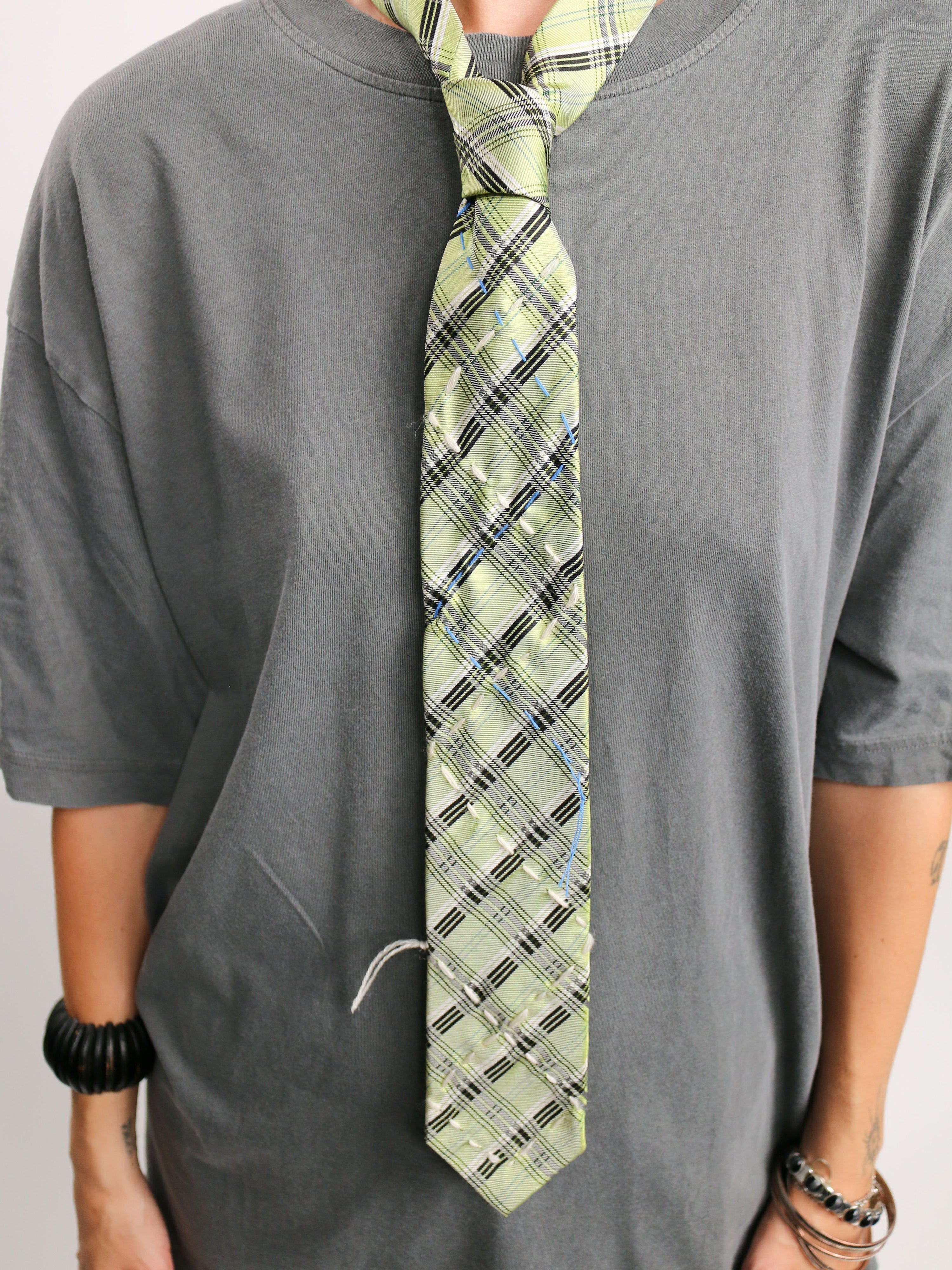 GREEN TIE Studio Stars