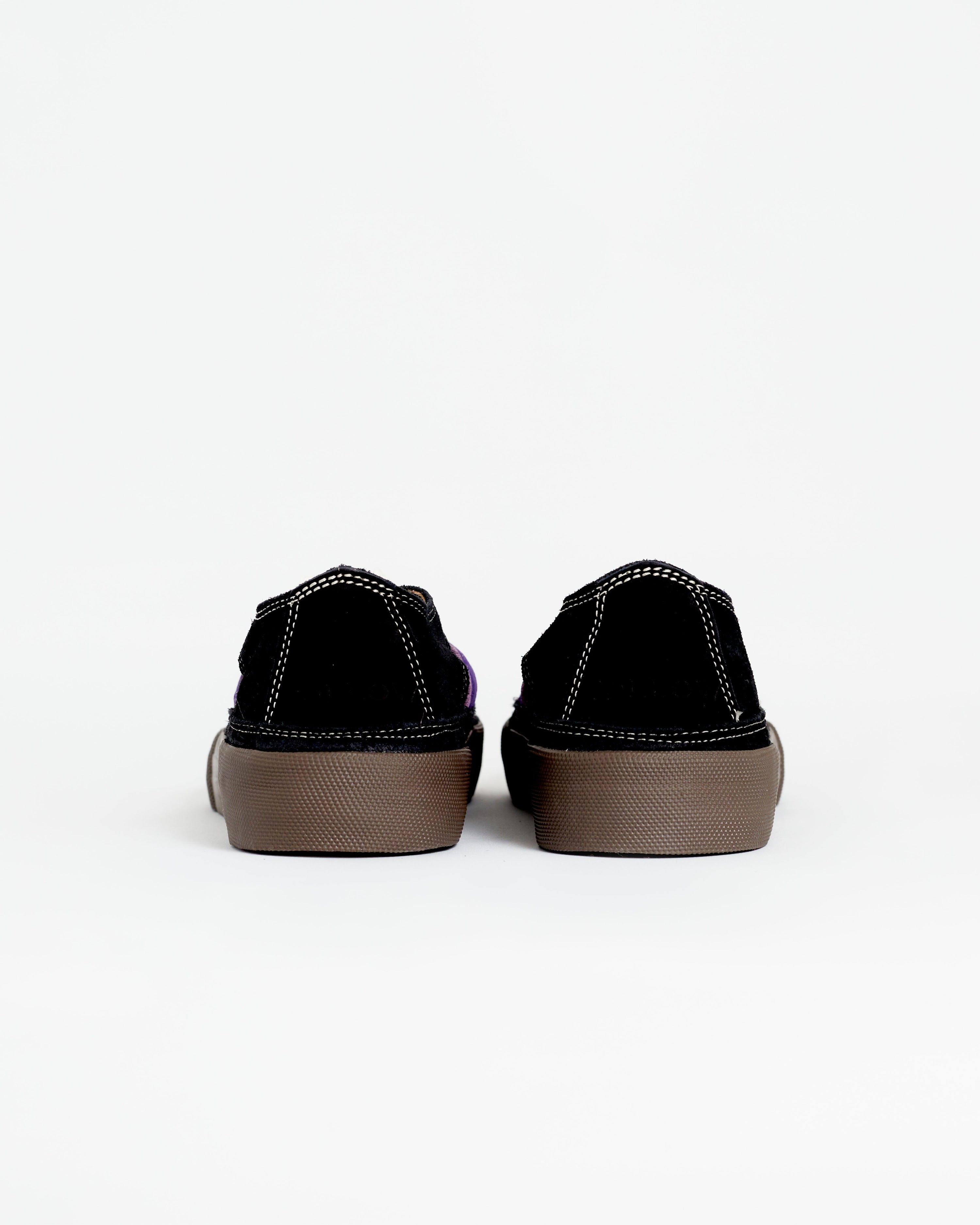 OPEN - BLACK VIOLET WOLLOW