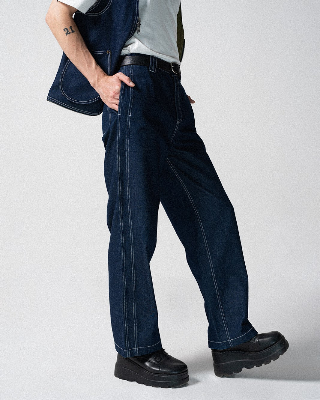 DOUBLE SIDESEAM DENIM PANTS MALE - Studio Stars - khe.hanoi