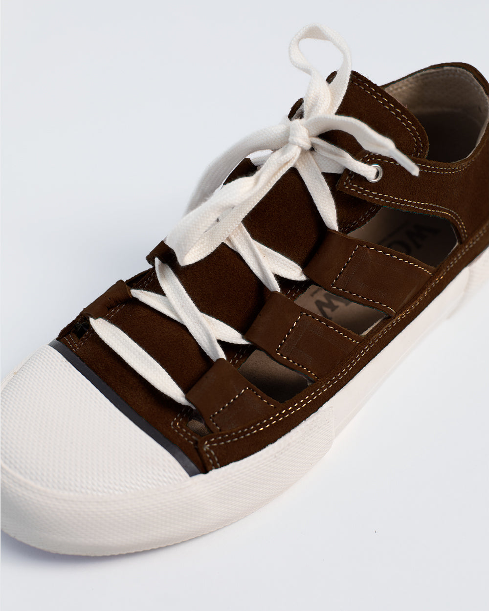 OPEN – CHOCOLATE BROWN WOLLOW