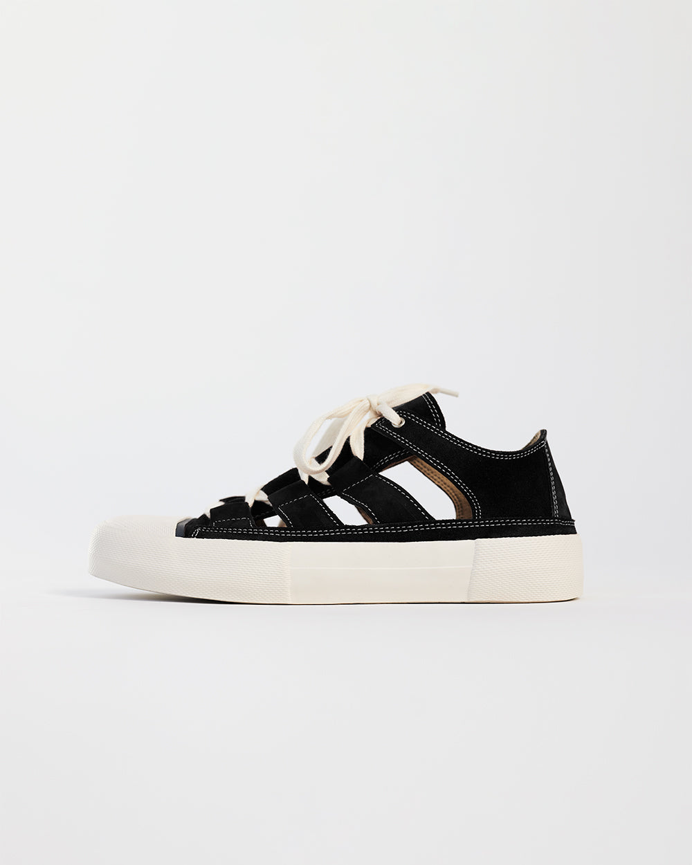 OPEN – BLACK WOLLOW