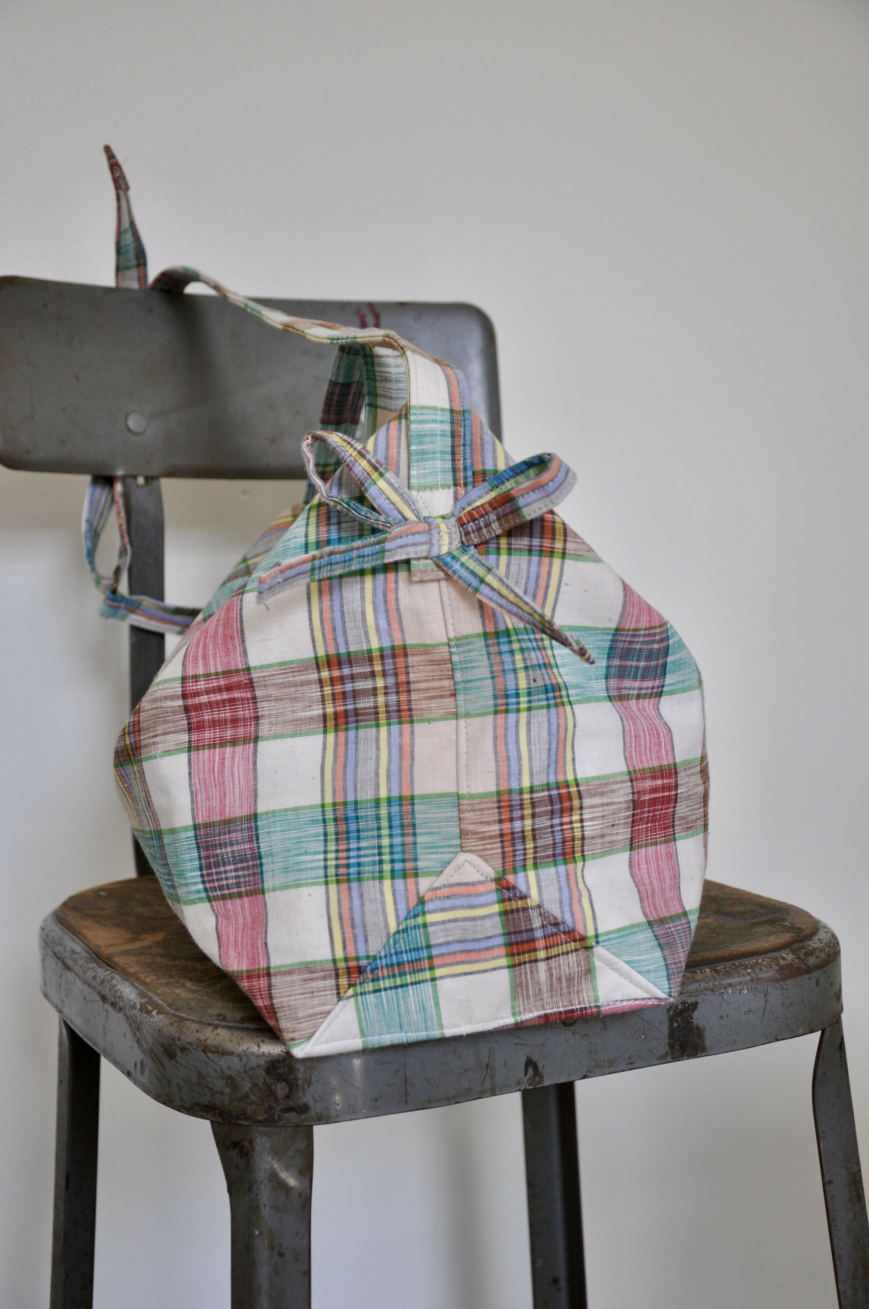 Cotton Madras Bow Tote – 1718 Studio Stars