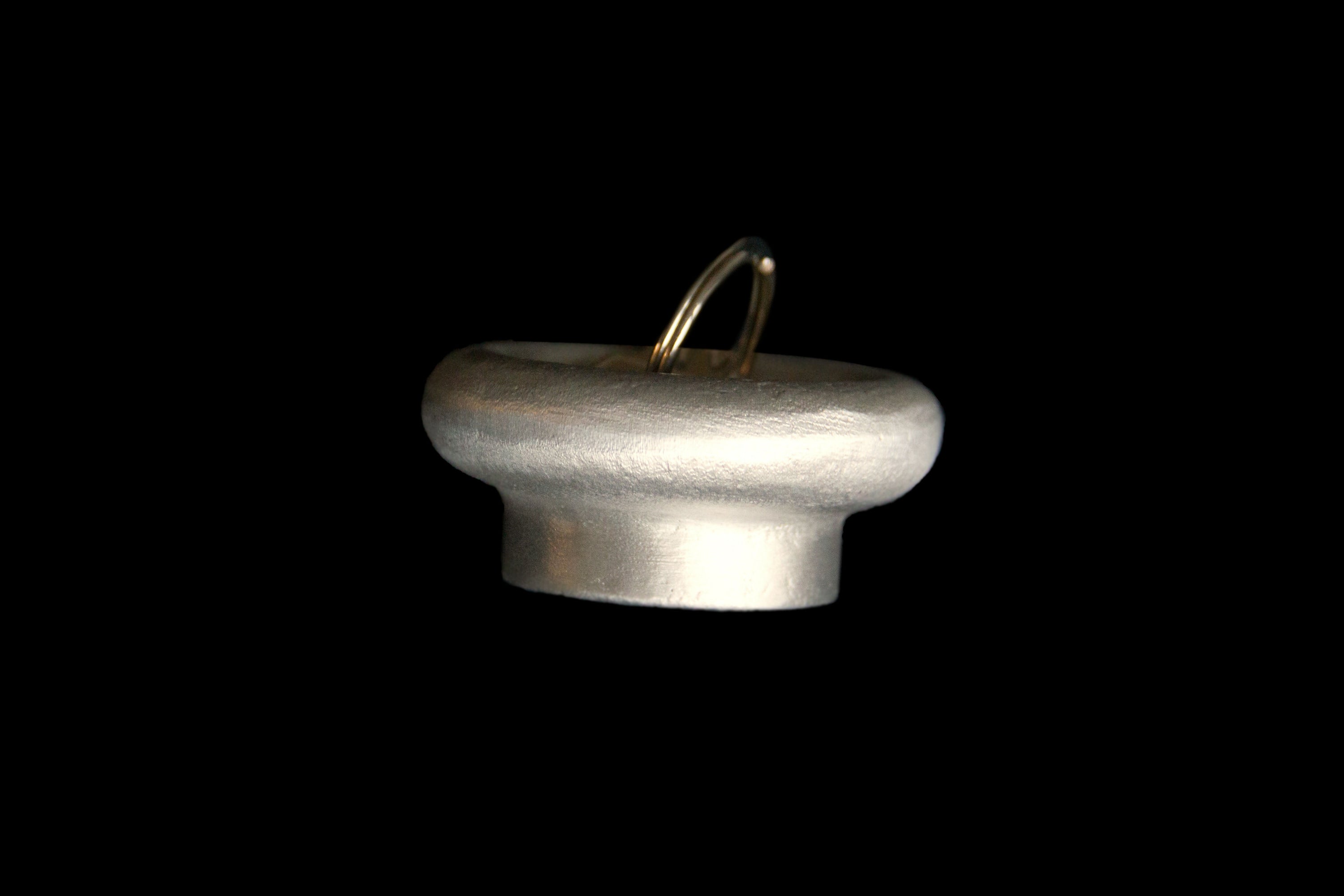 9773