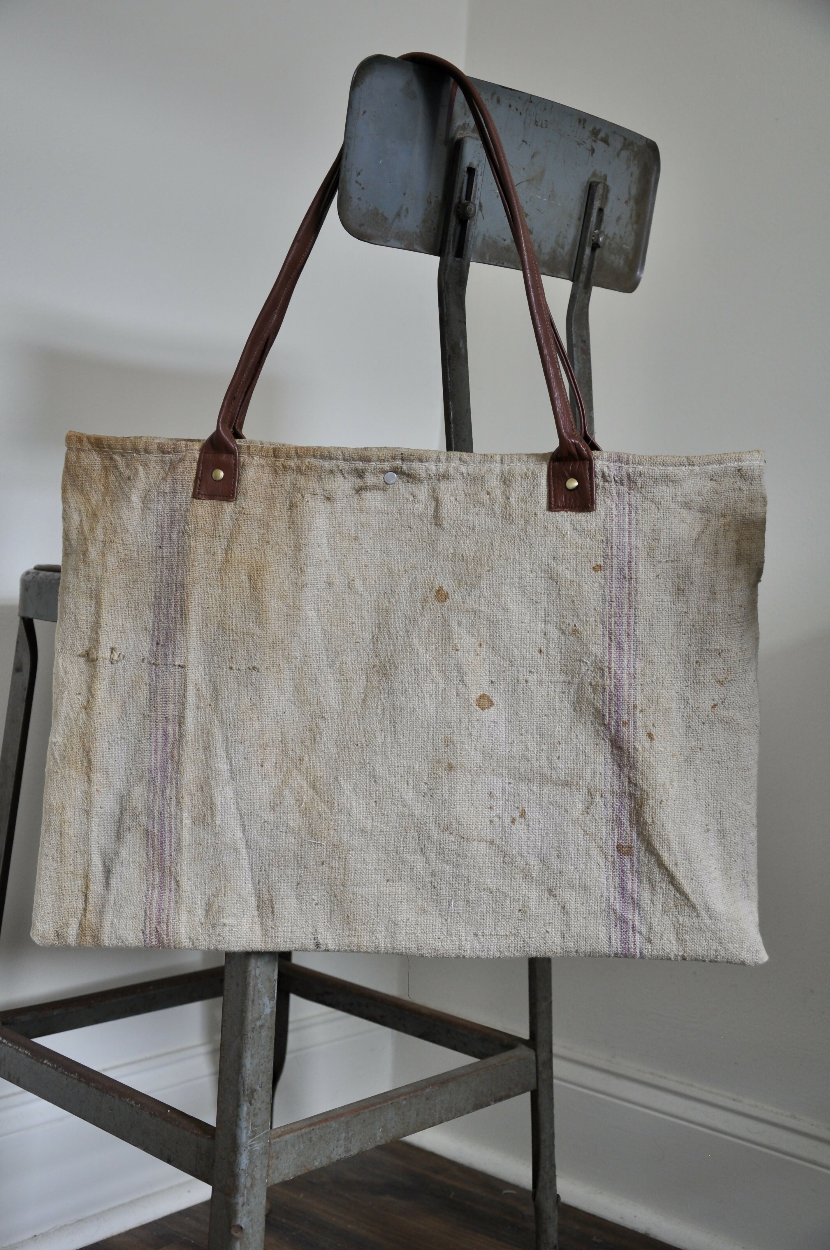 Feed Sack Shoulder Bag - 0355 Studio Stars