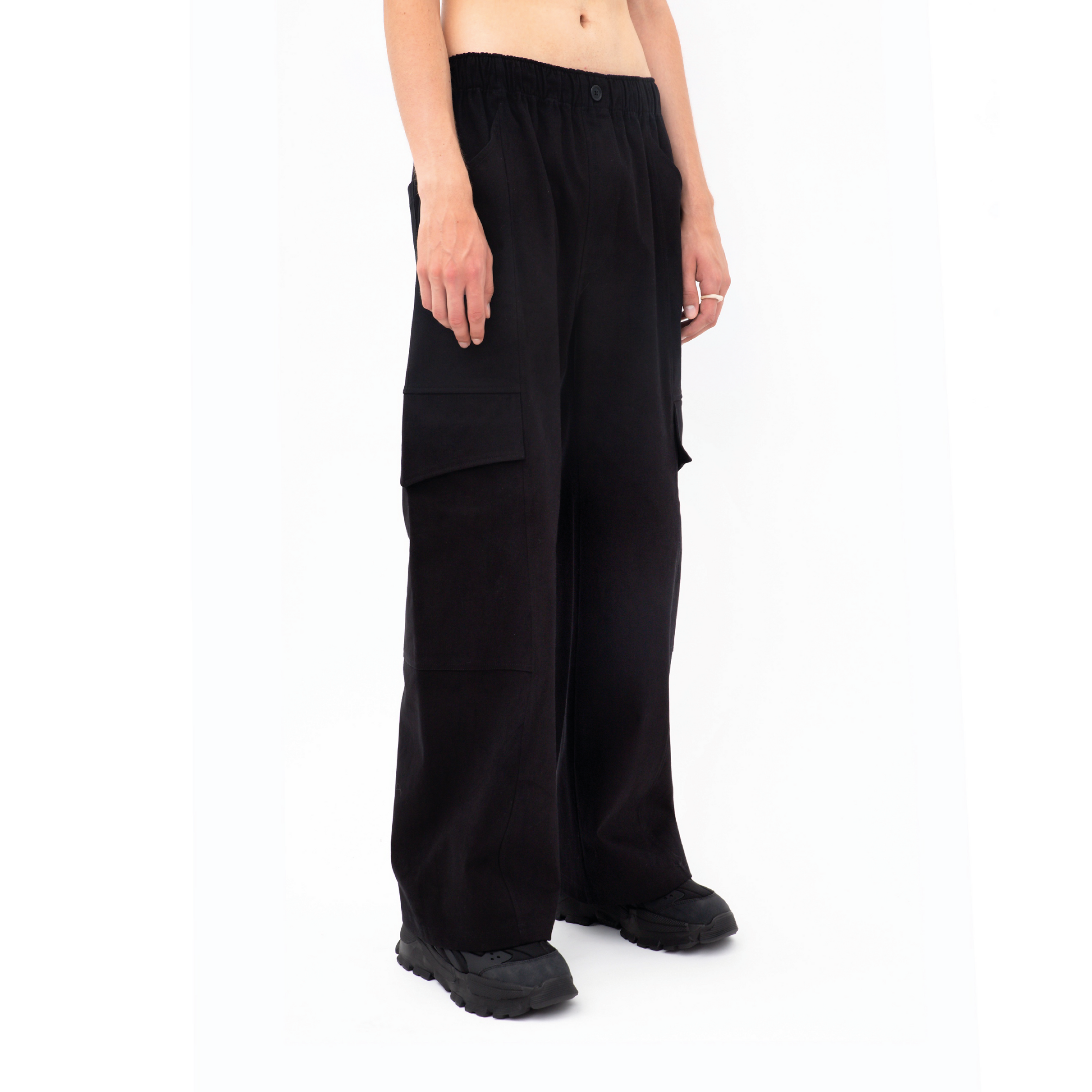 LOOSE CARGO TROUSERS Studio Stars