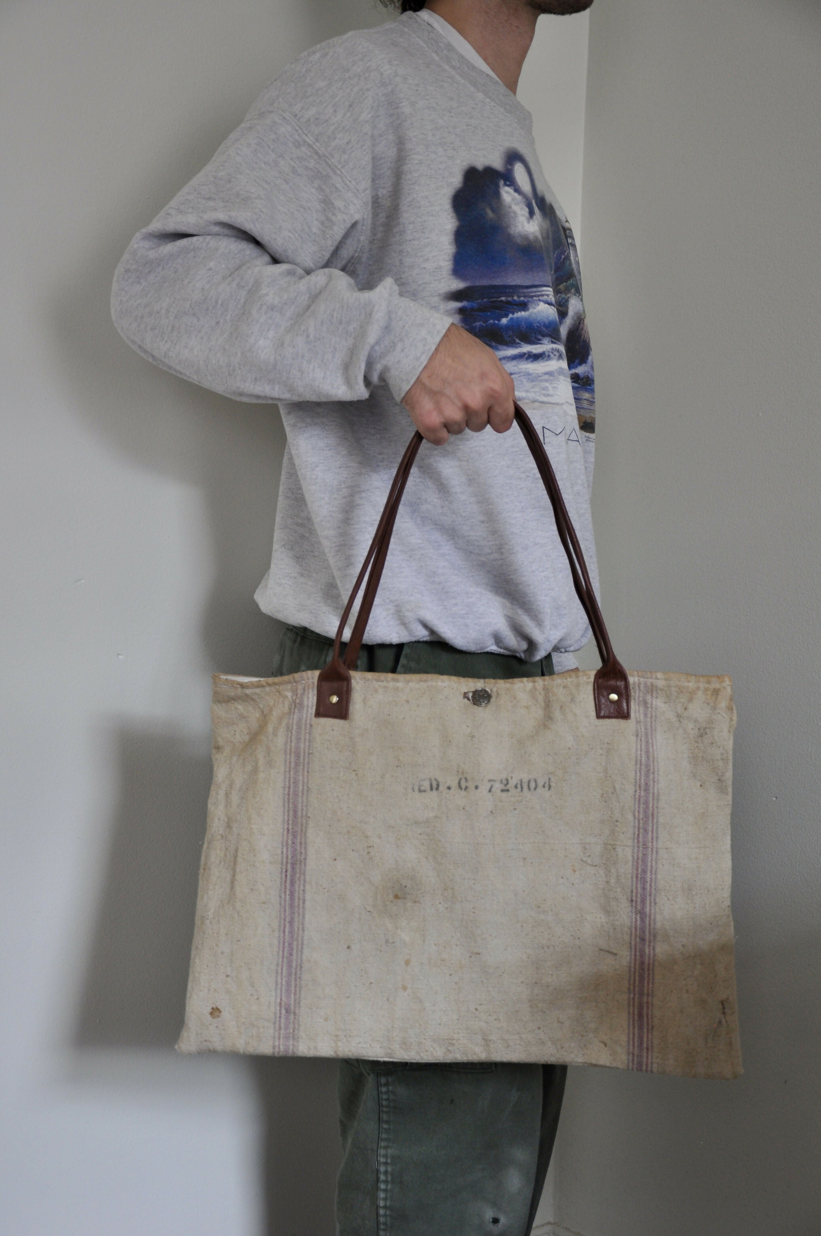 Feed Sack Shoulder Bag - 0355 Studio Stars