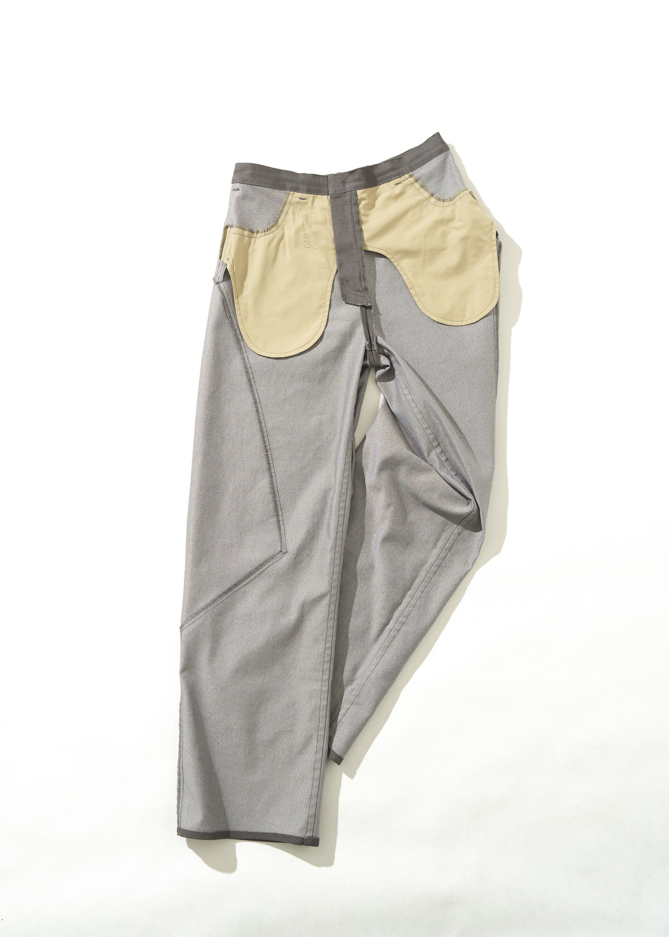 JEANS Garments on Demand